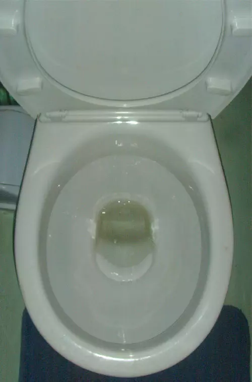 унитаз чистый